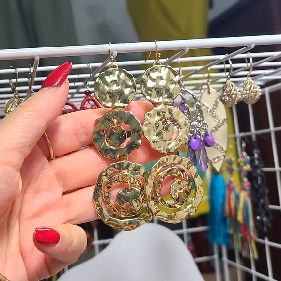 Gold-toned drop earrings long earrings - Picture 8 of 9